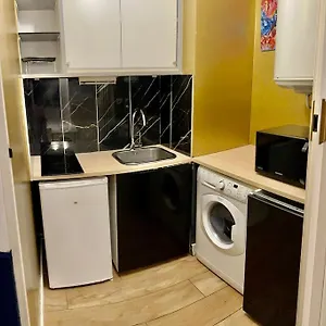 https://appartement-studio.hotels-rhonealpes.com