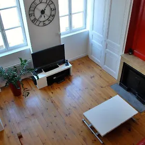 https://lappartement-du-lyon.hotels-rhonealpes.com